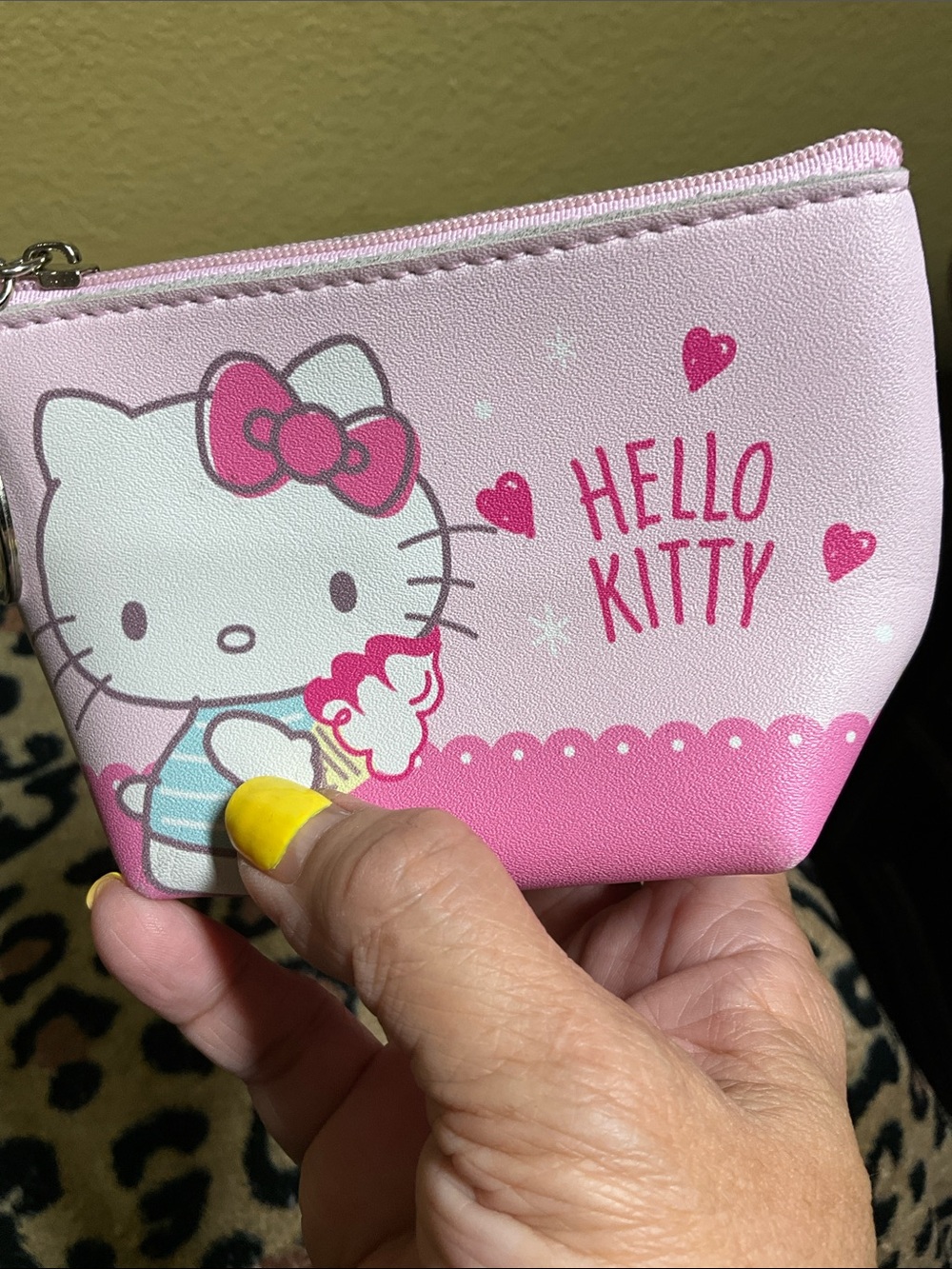 Hello Kitty Accessory/Pouch Collection Bundle - Picture 5 of 11